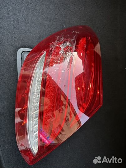 Левый стоп mercedes w213