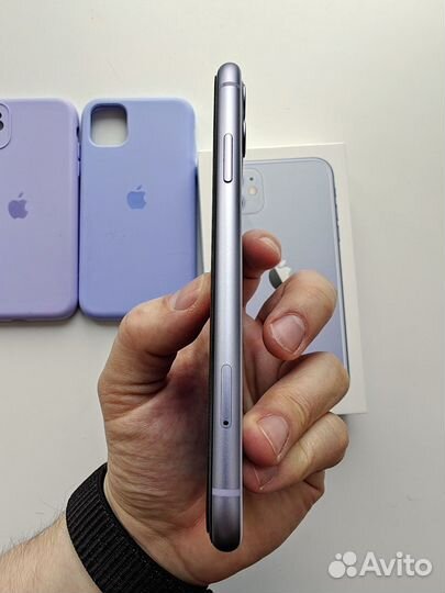 iPhone 11, 64 ГБ