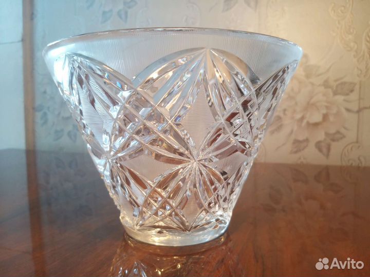 Хрустальная ваза для фруктов