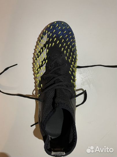 Бутсы adidas predator freak.1