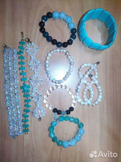 Браслет из камней