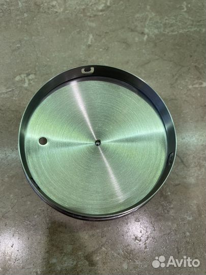 Чайник с длинным носиком