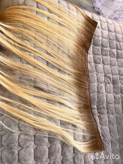 Волосы на заколках блонд