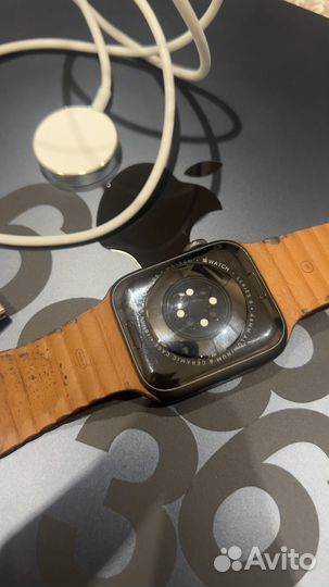 Apple Watch S6 44mm Space Grey