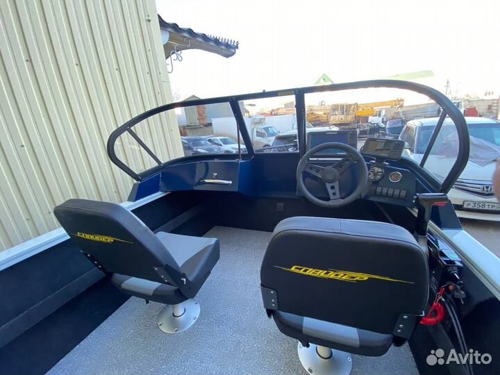 Лодка Спайдер 420 с ветровым стеклом до 40лс