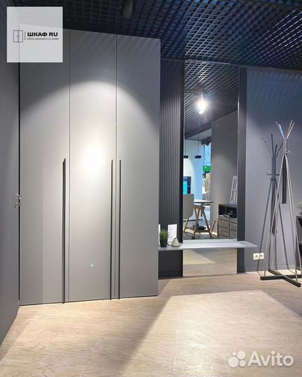 Шкаф с фрезеровкой