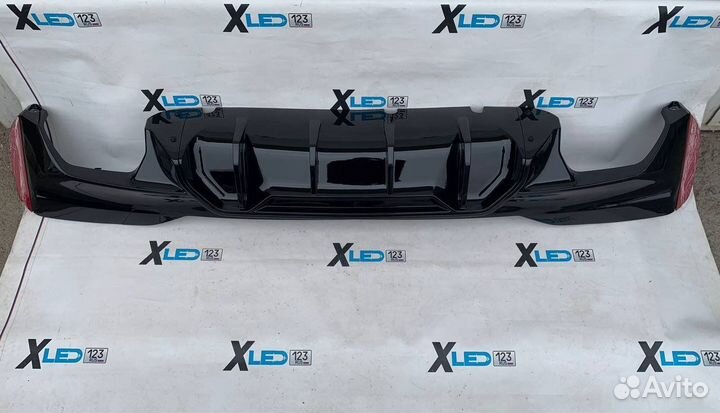 Диффузор заднего бампера BMW G30 M5 Competition