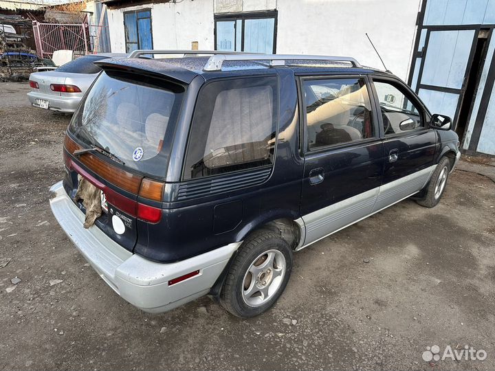 Mitsubishi chariot разбор по запчастям