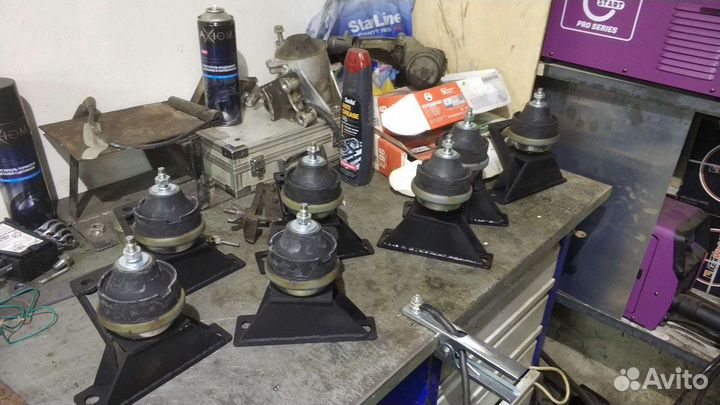 Опора двигателя civic 4D, гидроопора от пежо