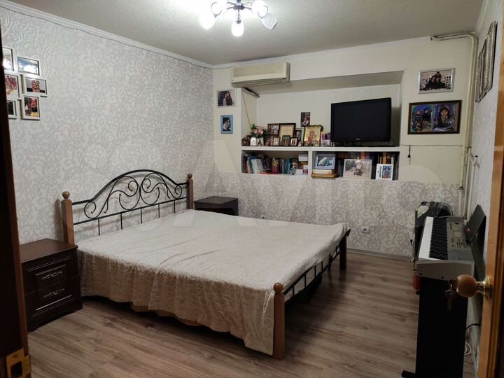 3-к. квартира, 117,8 м², 1/5 эт.