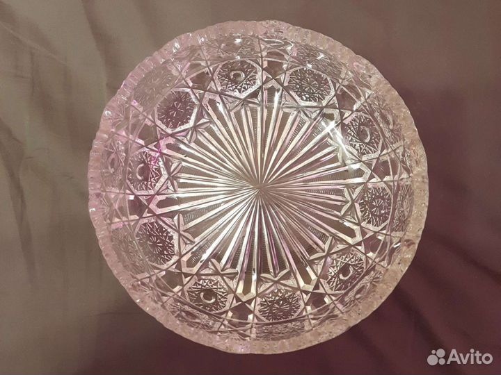 Хрустальная ваза