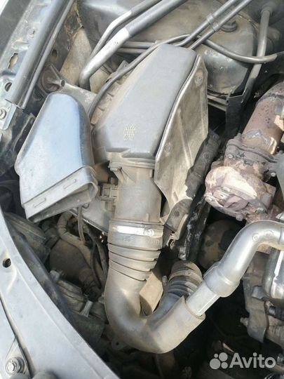 Корпус воздушного фильтра volkswagen passat b5