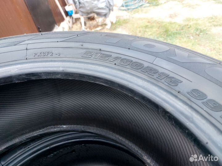 Toyo Proxes CF2 215/60 R16