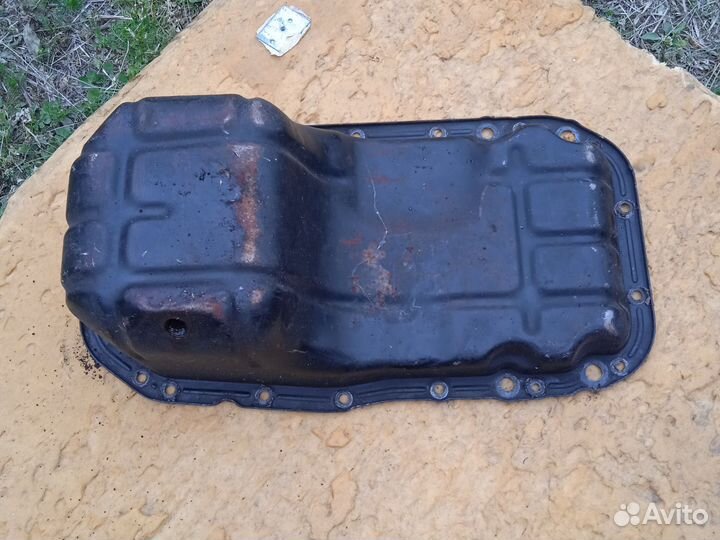Поддон двигателя lancer 9