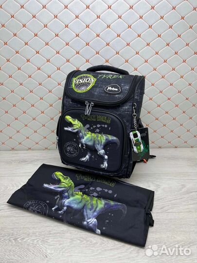 Рюкзак школьный новый