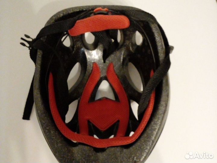 Шлем защитный-велошлем