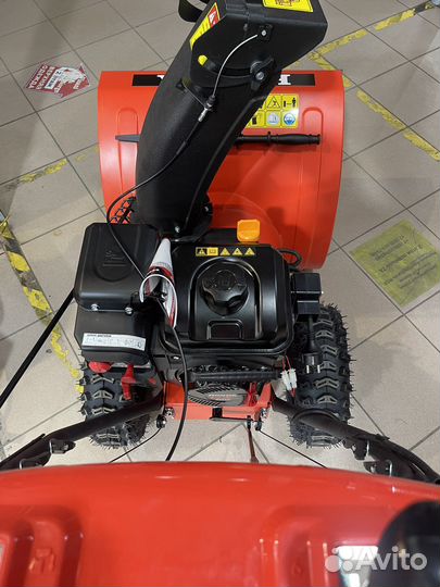 Снегоуборщик Honda HSS13hp