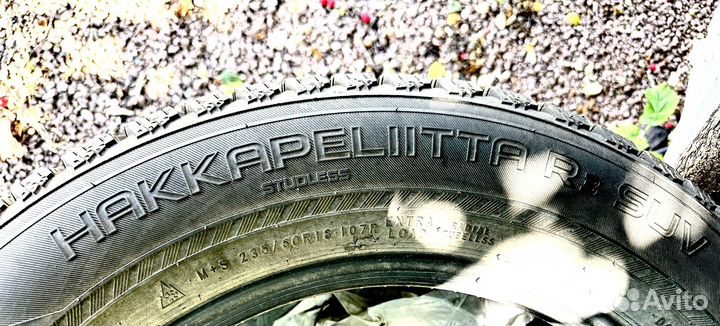 Nokian Tyres Hakkapeliitta R3 SUV 235/60 R18 107R