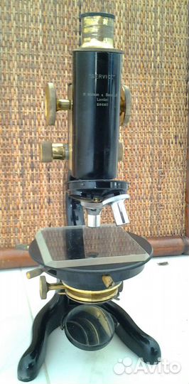 Старинный микроскоп