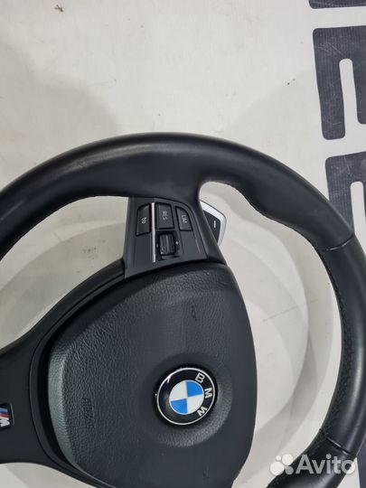 Руль BMW F10 M Sport с лепестками