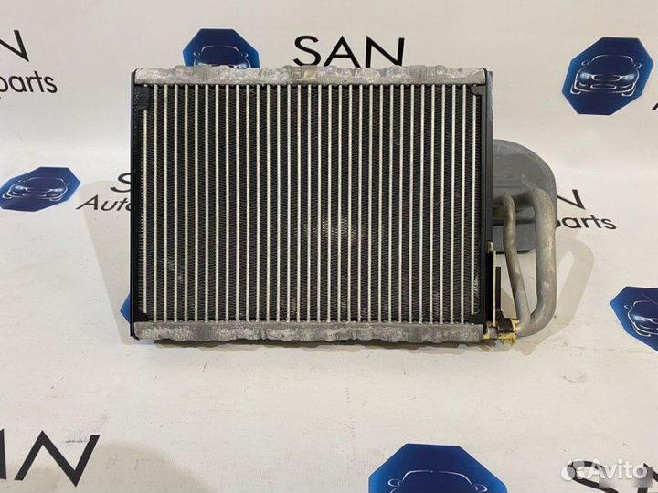 Радиатор кондиционера Bmw 5 F10 N52B30AF 2010