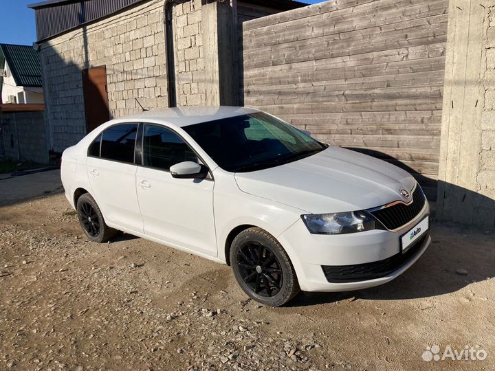 Skoda Rapid 1.6 AT, 2019, 95 600 км