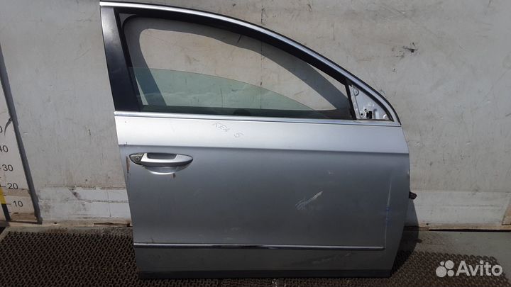 Дверь передняя правая volkswagen passat B6 2005