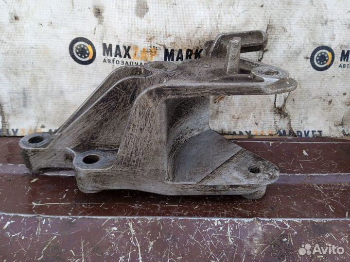 Кронштейн кпп Chevrolet Cruze 2009 (б/у)