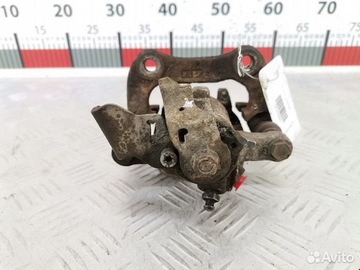 Суппорт задний правый Renault Modus 2004