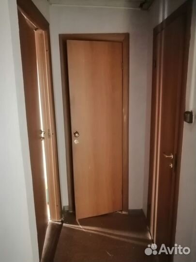 Продаётся комплект межкомнатных дверей