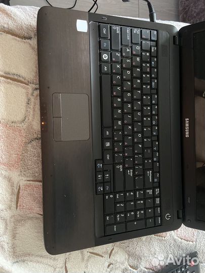 Ноутбук Samsung