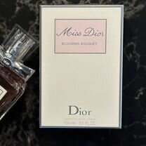 Miss dior blooming bouquet