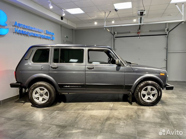 LADA 4x4 (Нива) 1.7 МТ, 2018, 63 043 км