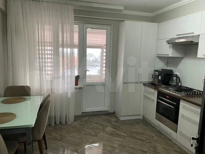 1-к. квартира, 50 м², 3/5 эт.