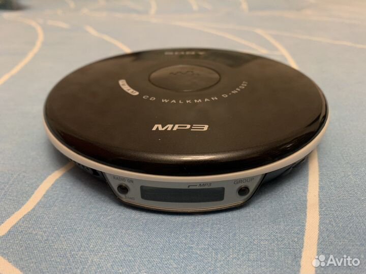 CD плеер Sony Walkman с сумкой