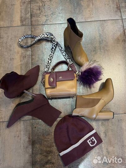 Кожаная сумка женская и шапка