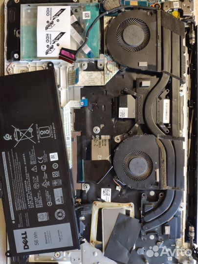Ноутбук Dell G3 3579 в разборе