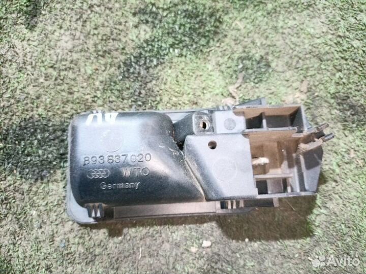 Ручка двери внутренняя передняя правая Audi 80 B3