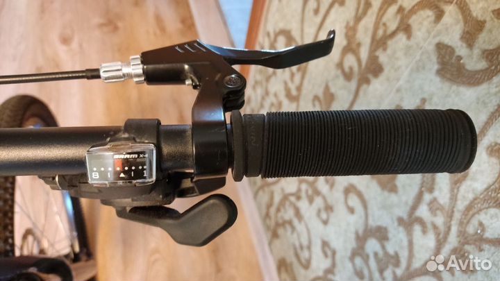 Велосипед btwin RockRider ST520 27.5