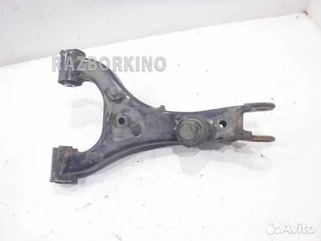 Рычаг задний верхний правый RGG500420