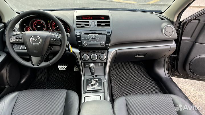 Mazda 6 2.0 AT, 2011, 200 900 км