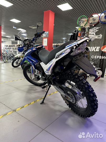 Мотоцикл Motoland XR250 enduro (172FMM-5/PR250)