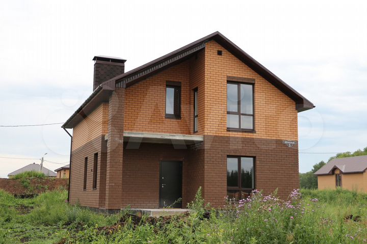 Дом 143 м² на участке 7 сот.