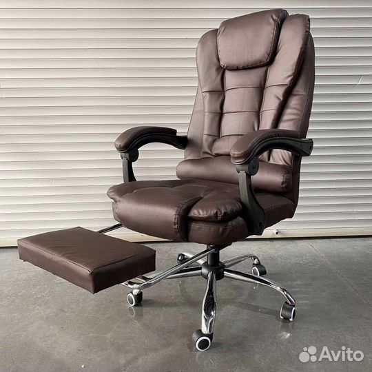 Офисное кресло