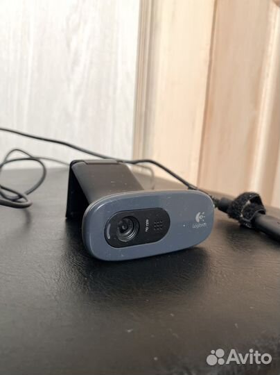 Веб камера Logitech c270