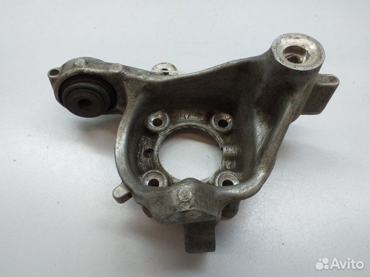 Кулак поворотный задний правый Bmw 5-Series F10