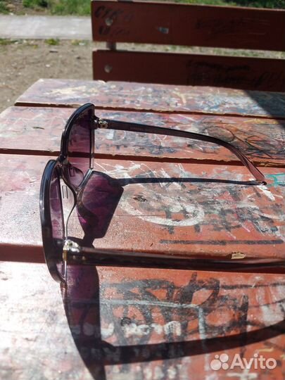 Солнцезащитные очки