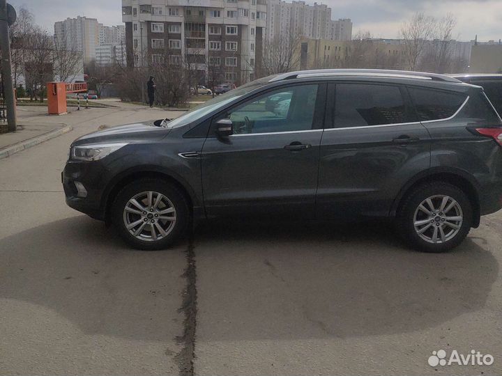 Ford Kuga 1.5 AT, 2018, 90 030 км
