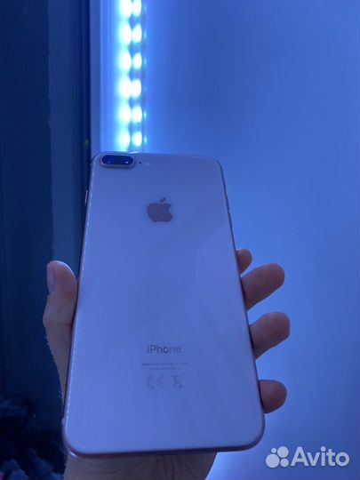 Телефон iPhone 8 plus 64 GB