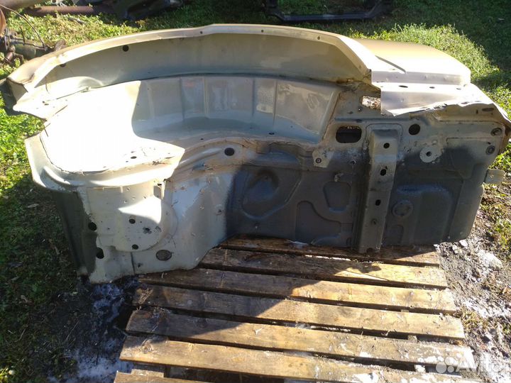 Крыло заднее левое Land Rover Discovery 3